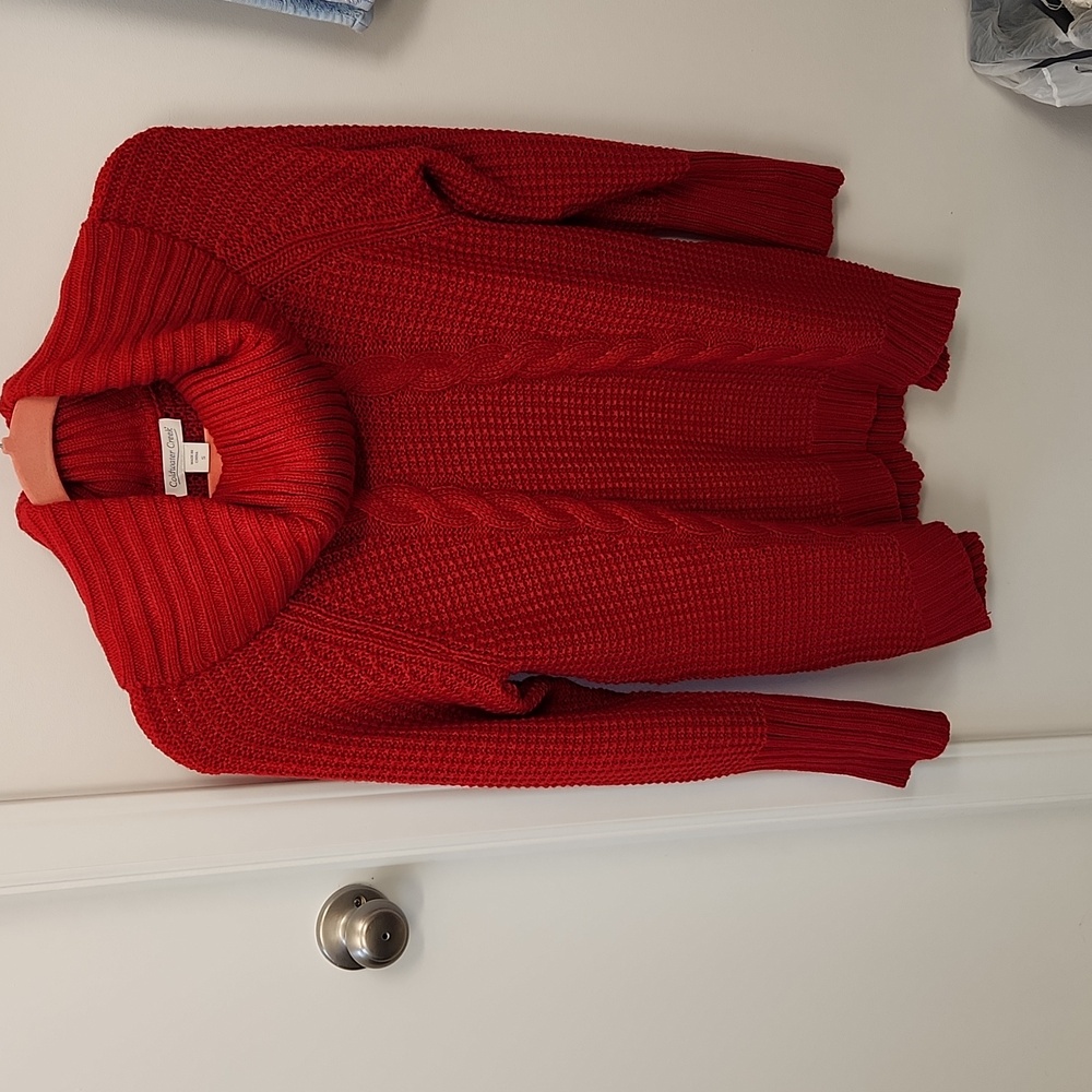 Red cable knit, cowl neck sweater, NWOT, Never Woren ❤️Ready For Valentine's Day